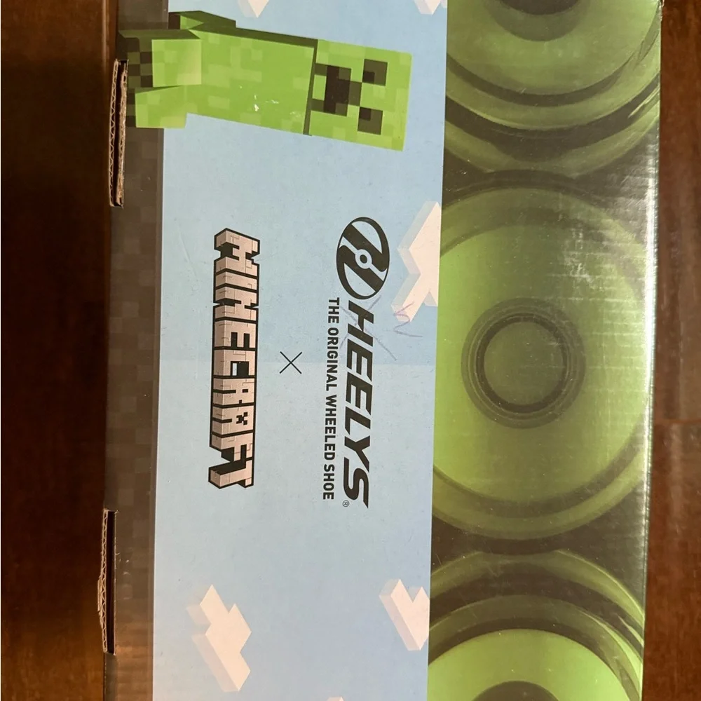 Minecraft Heelys - Picture 9 of 9